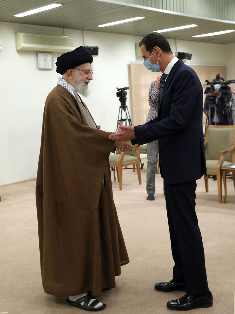 بازتاب دیدار اسد با رهبر انقلاب | دنیا به این تصویر خوب نگاه کند!