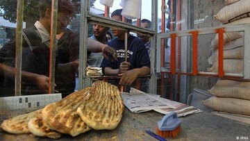 عضو کمیسیون برنامه و بودجه مجلس : نان سهمیه‎‌بندی یا کوپنی نمی‌شود / مصرف بیش از حدمعمول خانوارها پیگیری می شود