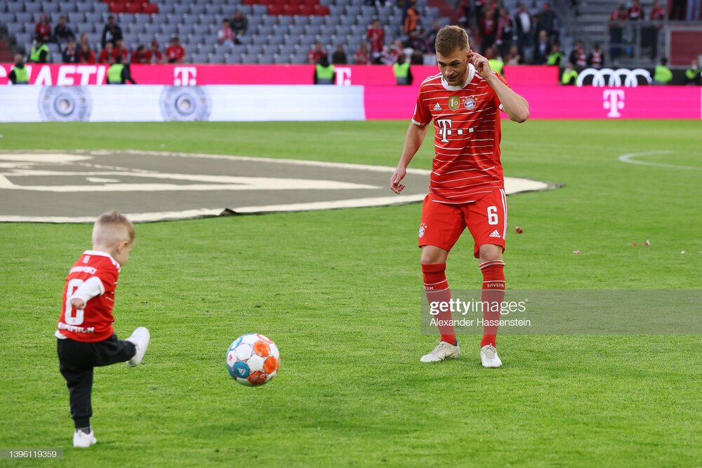 جشن قهرمانی باشکوه بایرنمونیخ در آلیانس/عکس