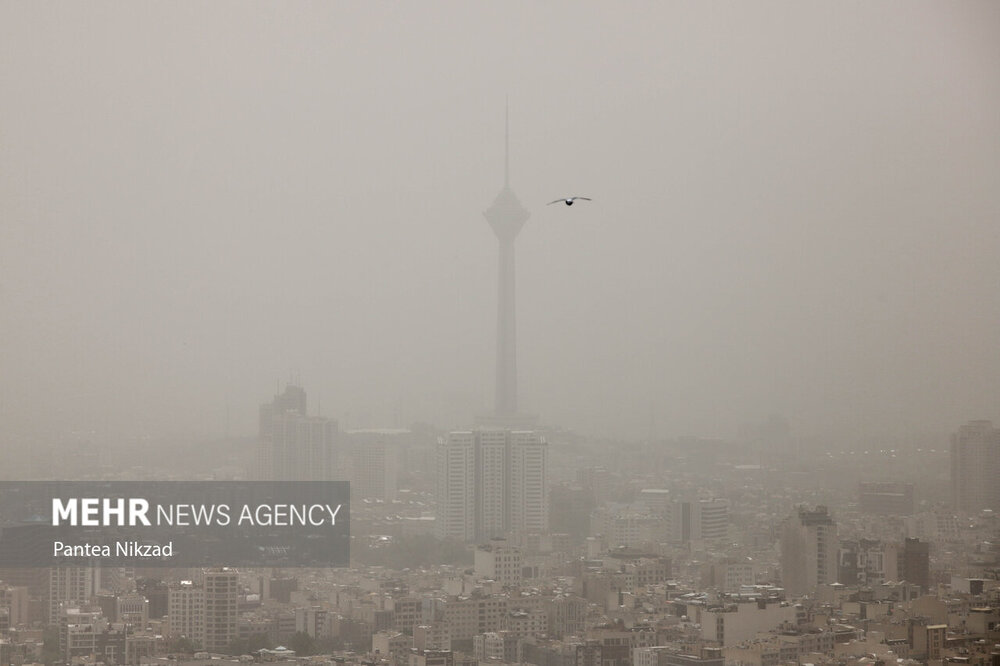 تصاویر | روزی که تهران هوا برای تنفس نداشت