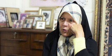 خاطرات هاشمی: فائزه که از سفر عراق برگشته از اوضاع بد مردم آن‌جا گفت