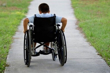 ببینید | با کودک معلول چگونه باید رفتار کرد؟