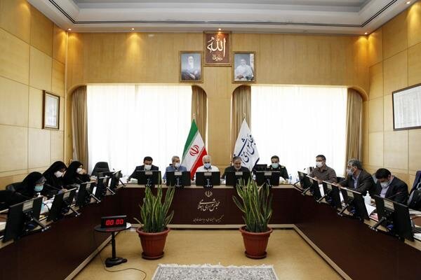 وزیر دفاع به کمیسیون امنیت ملی رفت