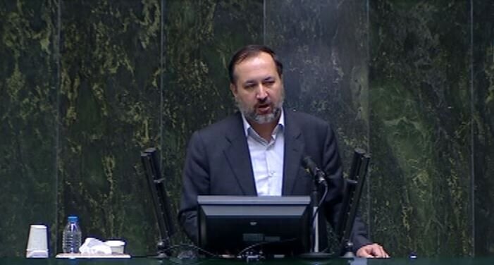 نماینده مجلس: دولت جمعبندی دقیقی از اصلاح یارانهها ندارد/ قیمت مرغ به ۸۰ هزار تومان خواهد رسید