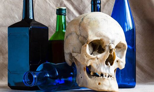 مرگ‌های زهرماری؛ بیش از ۷۰۰ قربانی در ۵۰ روز/«الکل دست‌ساز استاندارد نداریم»