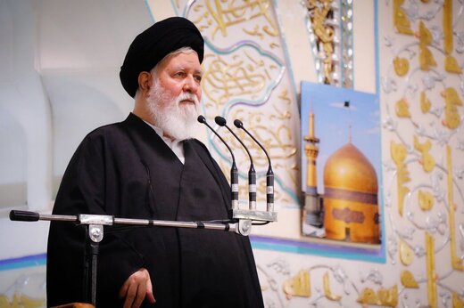 علمالهدی: رهبری قدرتمندتر از رهبر ایران روی کره زمین وجود ندارد