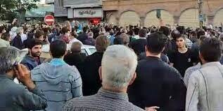 روایت سایت اصولگرا از تفاوت اعتراضات اردیبهشت ۱۴۰۱ با آبان ۱۳۹۸