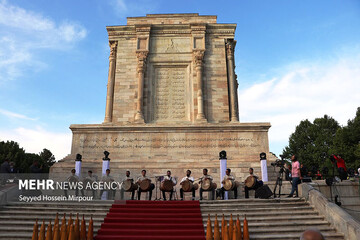 تصاویر | بزرگداشت حکیم ابوالقاسم فردوسی در مشهد