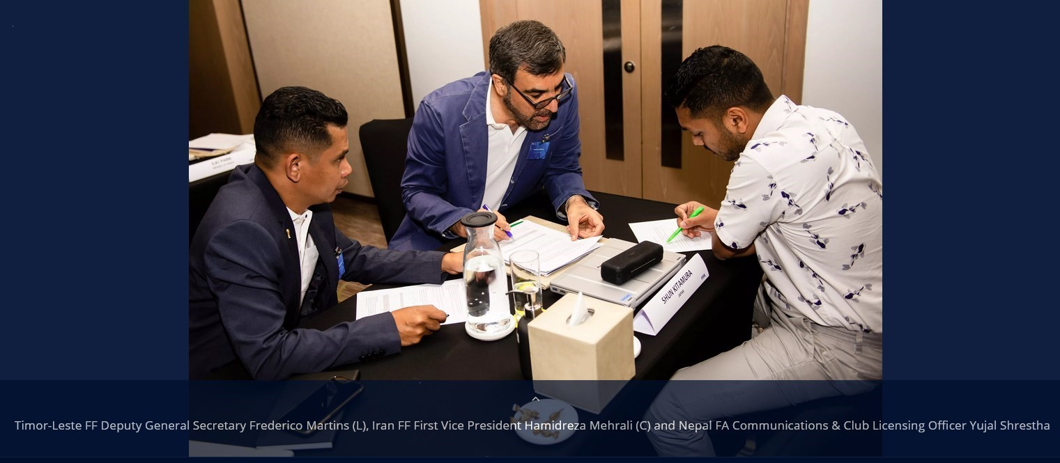حضور عجیب نایب رئیس غیر قانونی فدراسیون فوتبال در نشست مدیران AFC و و OFC/عکس