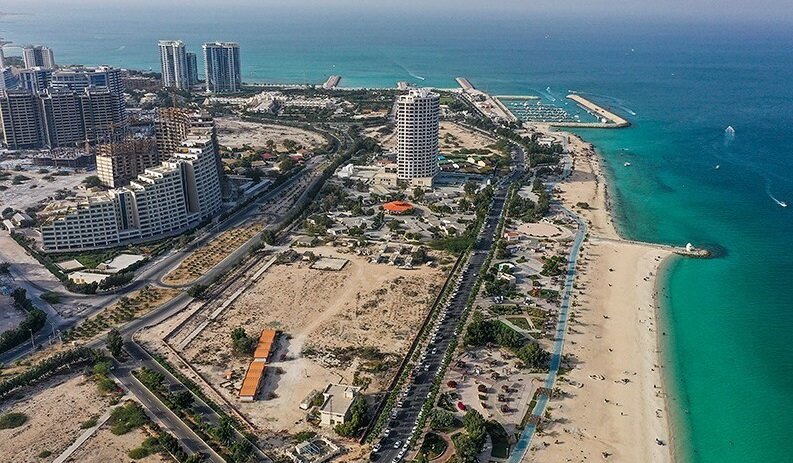 ۷طرح عمرانی ، صنعتی با اعتباری بیش از ۴۰۰ میلیارد تومان در کیش افتتاح شد