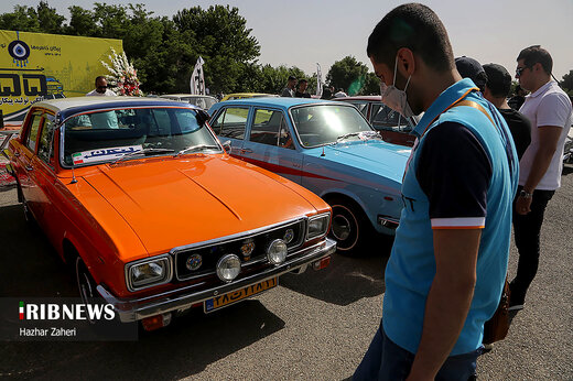 همایش خودرو‌های کلاسیک در تهران