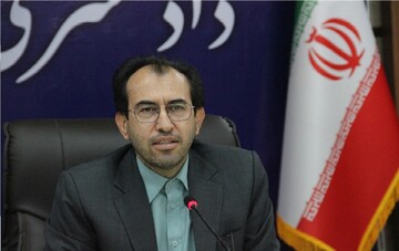 در دعاوی کارگری و کارفرمایی از داوریهای تخصصی استفاده شود
 در دعاوی کارگری و کارفرمایی از داوریهای تخصصی استفاده شود