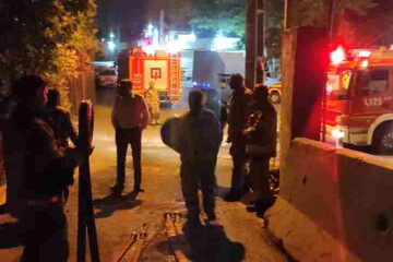 تصاویر | آتش سوزی در یکی از رستوران‌های فرحزاد