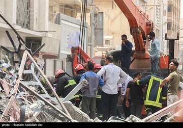 ریزش ساختمان ۱۰ طبقه متروپل در آبادان