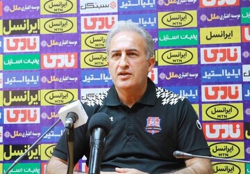 خبر تلخ سرمربی نساجی به خبرنگاران 