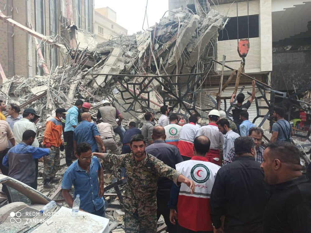 مخبر : همه مفقودین حادثه«متروپل» آبادان پیدا شدند