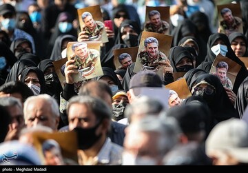 مراسم تشییع پیکر شهید حسن صیادخدایی - ۲