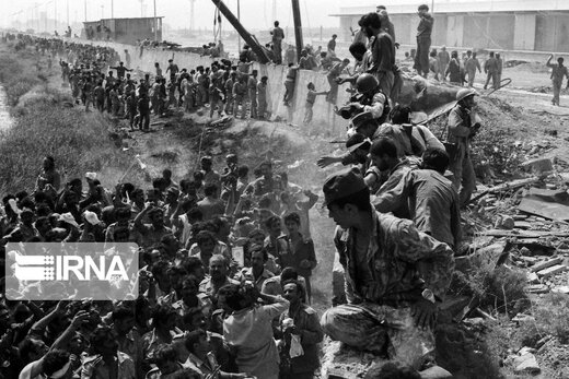اولین لحظات آزادسازی خرمشهر