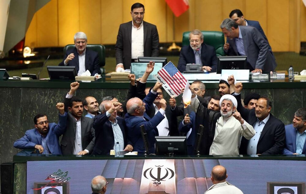 خیز قالیباف برای جشن پیروزی / «سیسمونی»، همه را غافلگیر می کند؟