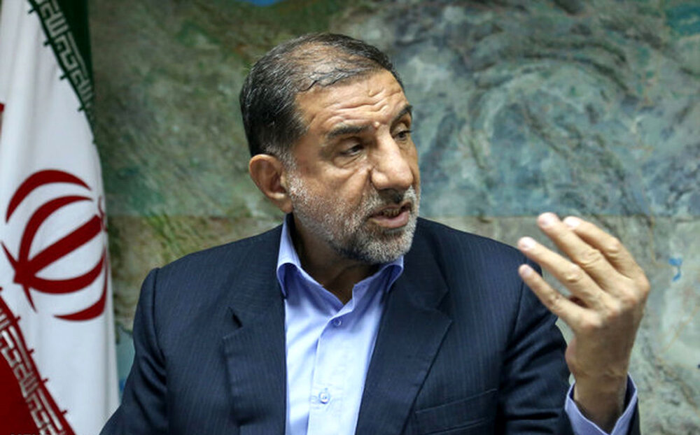 انتقاد سردار کوثری از منتقدان رئیسی: شما دنباله های ریز و خودفروخته، هیچ غلطی نمی توانید کنید 2