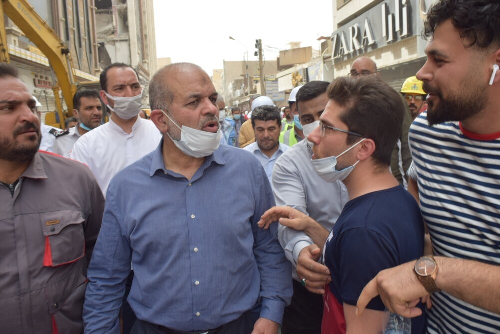 تصاویر | بازدید وزیر کشور از ساختمان متروپل آبادان