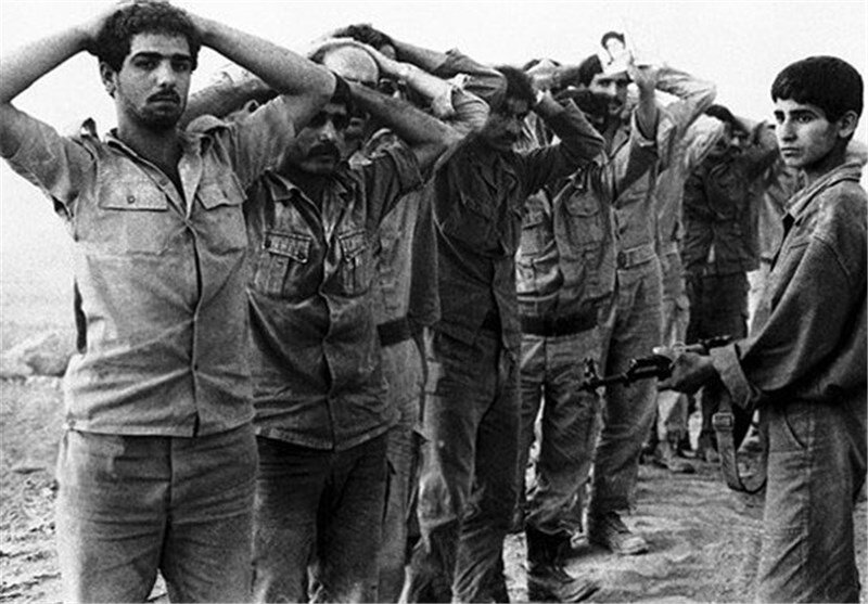اعلام آمار تلفات و اسرای «دشمن» در عملیات آزادسازی خرمشهر از سوی دریادار سیاری 2