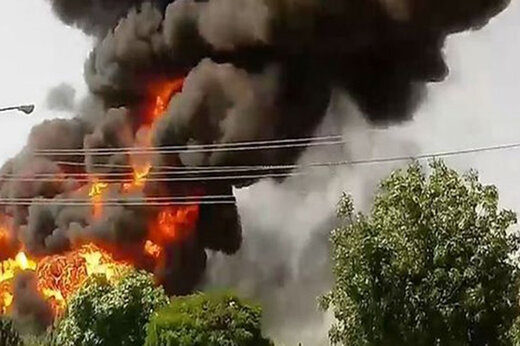 ببینید | اولین تصاویر از آتش‌سوزی مهیب در پتروشیمی گلپایگان