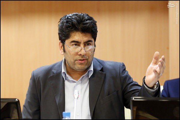 سیستم اداره شهر پوسیده است / شهردار باید قدرت خود را از رای مستقیم مردم بگیرد 5