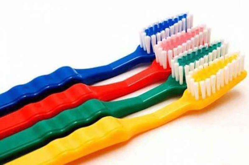 بهترین زمان برای مسواک زدن / چند بار در روز مسواک بزنیم؟