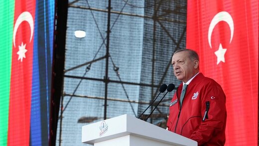 شعرخوانی مجدد اردوغان در باکو
