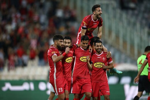 پرسپولیس به 5 امتیازی استقلال رسید