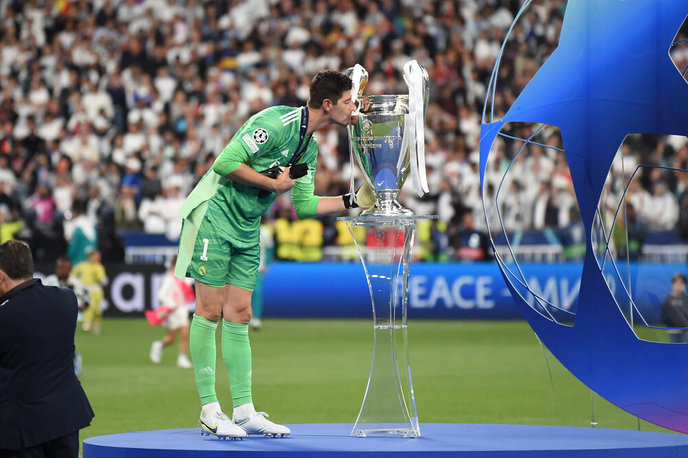 کورتوا و بوسهای که لایقش بود/عکس