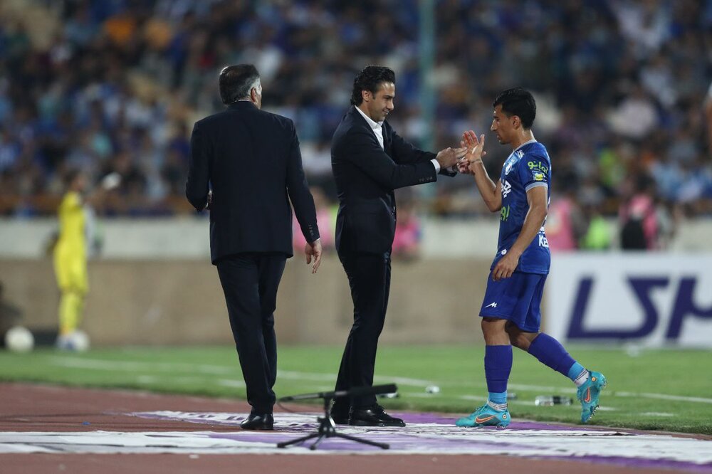 حردانی روی دوش مجیدی تعویض شد!/عکس