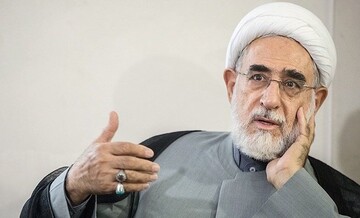 پیشنهاد منتجب نیا برای رفع بحران کنونی: انحلال کامل گشت ارشاد، عفو عمومی، رفع فیلترینگ و تشکیل کمیته حقیقت یاب غیرحکومتی