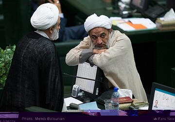 آقاتهرانی: ۴۰ سال است، حکومت از «طاغوت» گرفته شده، اما «فضای مجازی» را به طاغوت سپردیم  آقاتهرانی: ۴۰ سال است، حکومت از «طاغوت» گرفته شده، اما «فضای مجازی» را به طاغوت سپردیم