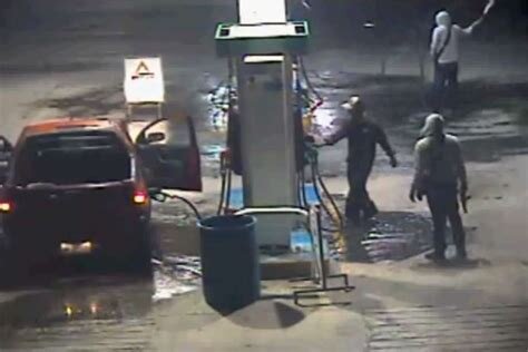ببینید | سرقت ماهرانه در پمپ بنزین!