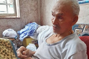 او حالا فقط یک خواسته از مسئولان دارد: گواهینامه فرزندش! / گوشه‌هایی از خاطرات خادم افغانستانی امام (ره)