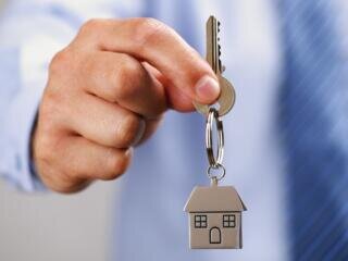 فشار به مالکان ، گره کور تنگنای مستاجران را باز می کند؟ / نمایندگان مجلس طرح ۲ فوریتی دادند