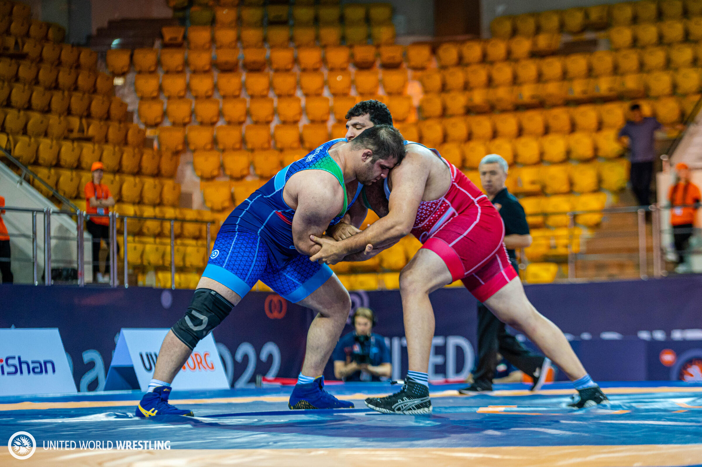 غرش حسن یزدانی و رفقا؛ پسران ایران به کسی باج نمیدهند