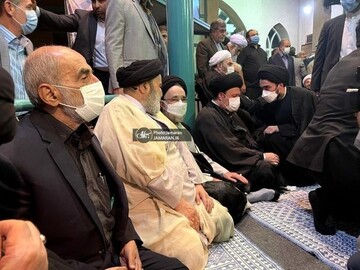 حسین شریعتمداری هم به مراسم وداع با پیکر دعایی رفت / مدیرمسئول «کیهان» درباره مدیرمسئول «اطلاعات» چه گفت ؟ + عکس ها