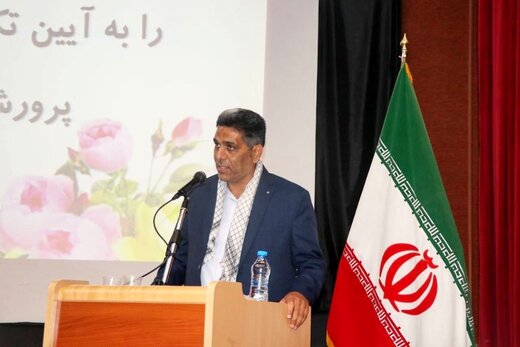 درمانگاه فرهنگیان و خانه معلم از مطالبات معلمان پلدختر است