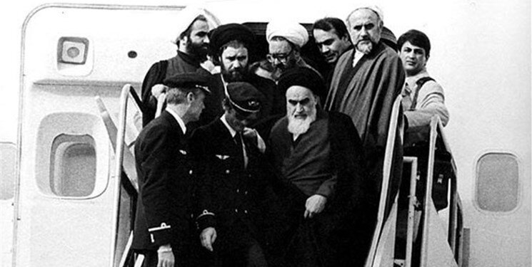 عطاءالله مهاجرانی: گمان می‌کنند می‌توانند با « آقای خمینی!» گفتن از اعتبار امام خمینی بکاهند