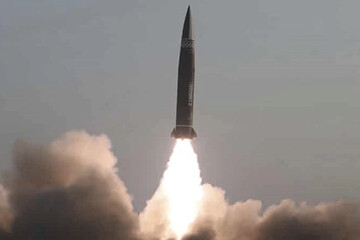 کره شمالی ۲ موشک بالستیک به سمت دریای ژاپن پرتاب کرد
