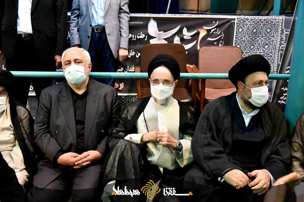 سید محمد خاتمی در مراسم وداع با پیکر دعایی : او همیشه تلاش میکرد ، کدورت ها را رفع کند + عکس