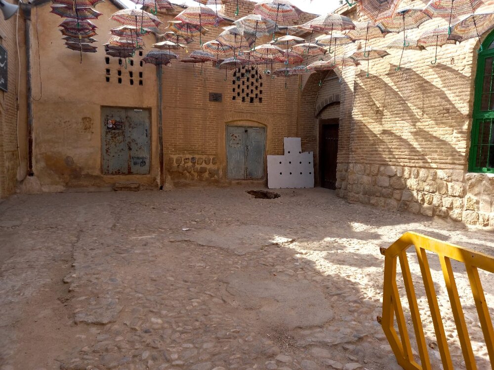 ریزش و فروکش بنا؛ اینبار تهدیدی برای مسجد وکیل شیراز