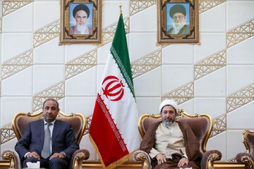 وزير الثقافة العراقي يؤكد اهمية تطوير العلاقات الثقافية مع ايران وزير الثقافة العراقي يؤكد اهمية تطوير العلاقات الثقافية مع ايران
