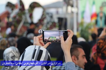 آغاز دهمین دوره جشنواره گل‌های ارومیه با استقبال پرشور مردم