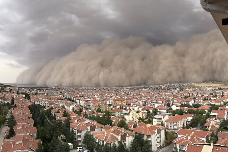 ببینید | خسارات طوفان امروز در آنکارا پایتخت ترکیه