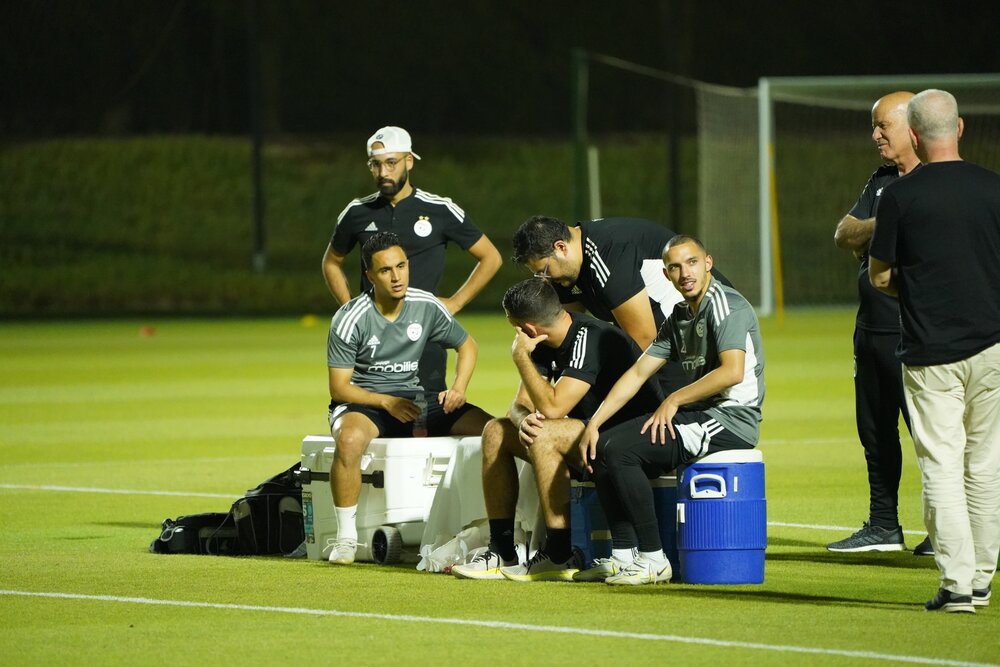 الجزایر آماده تقابل با شاگردان اسکوچیچ/عکس