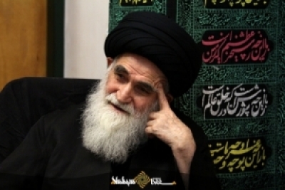آیت‌الله سیدصادق روحانی در بیمارستان بستری شد